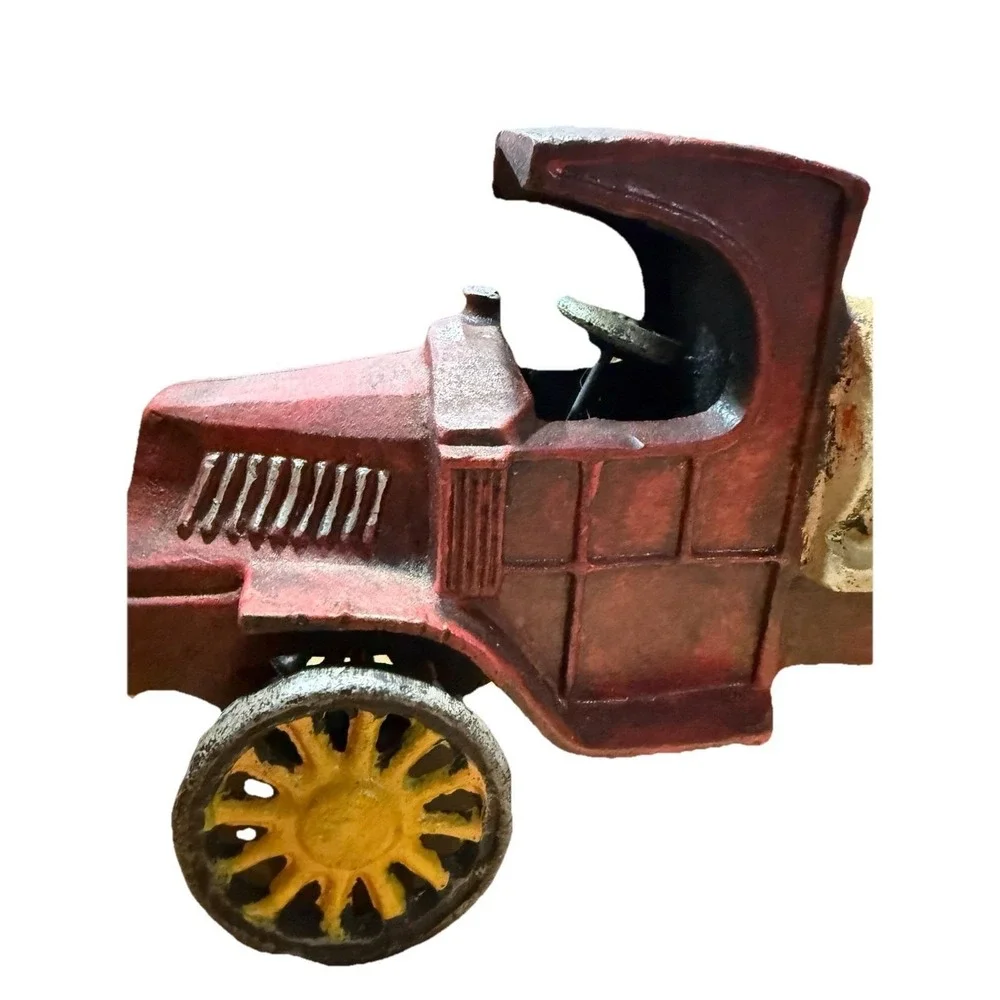 Vintage Cast Iron American Oil Tanker‎ Mack Truck Reproduction? Dent